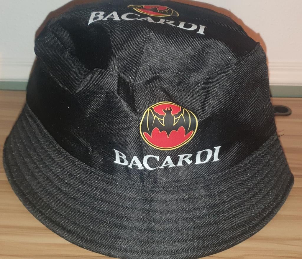 Bacardi Bucket Hat – Omdat je hoofd ook wel wat rum verdient, Verzamelen, Ophalen of Verzenden, Nieuw
