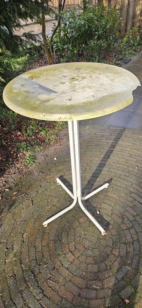 Statafel / borrel tafel gratis, Ophalen