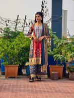 Prachtige Indiase Salwar Kameez - Traditionele Kleding, Ophalen of Verzenden, Nieuw