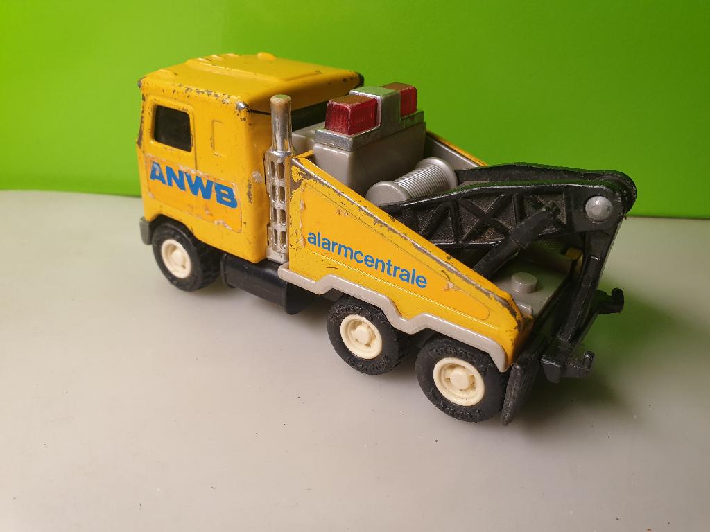 Buddy L - Mack Truck takelwagen ANWB Alarmcentrale, Hobby en Vrije tijd, Modelauto's | Overige schalen, Gebruikt, Bus of Vrachtwagen