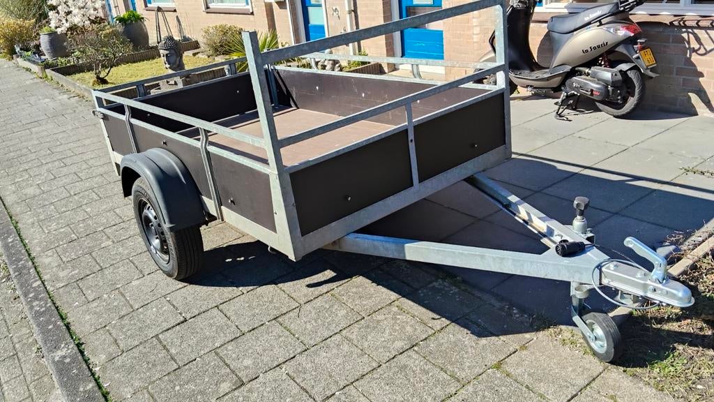 Aanhanger zo goed als nieuw, Ophalen, Zo goed als nieuw