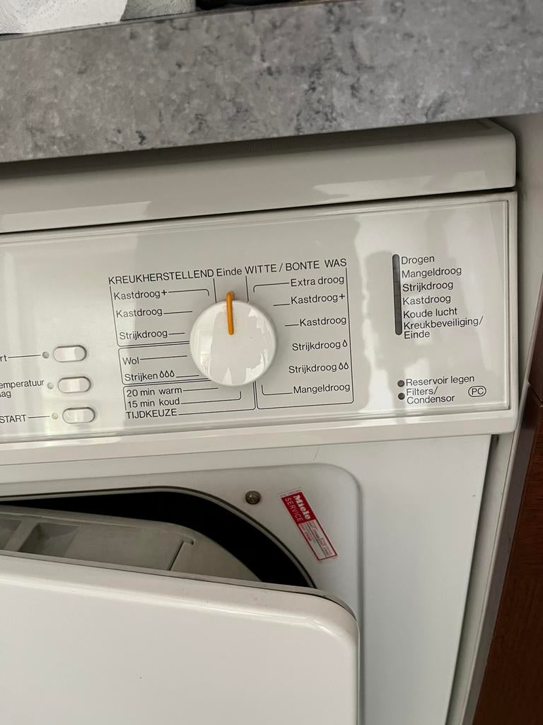 Condens wasdroger van Miele, Witgoed en Apparatuur, Wasdrogers, Ophalen, 6 tot 8 kg, Zo goed als nieuw, 85 tot 90 cm
