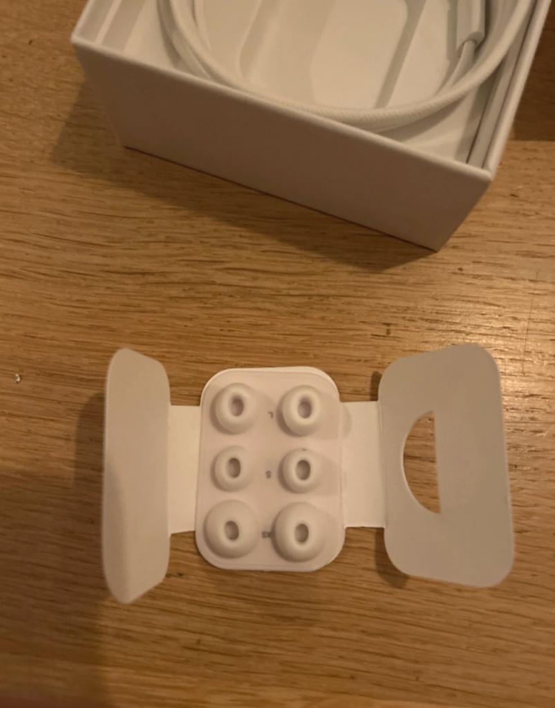 Aiprods Pro 2 - Draadloze oordopjes met noise cancelling, Ophalen of Verzenden, Zo goed als nieuw, In gehoorgang (in-ear), Bluetooth