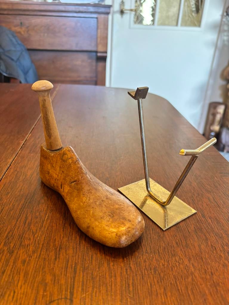 Antiek schoenenmalletje en standaard, Antiek en Kunst, Ophalen of Verzenden