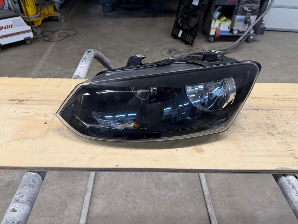 Koplamp Links Volkswagen Polo 6R1 - Onderdeelnummer: 6R19410, Ophalen, Gebruikt, Volkswagen