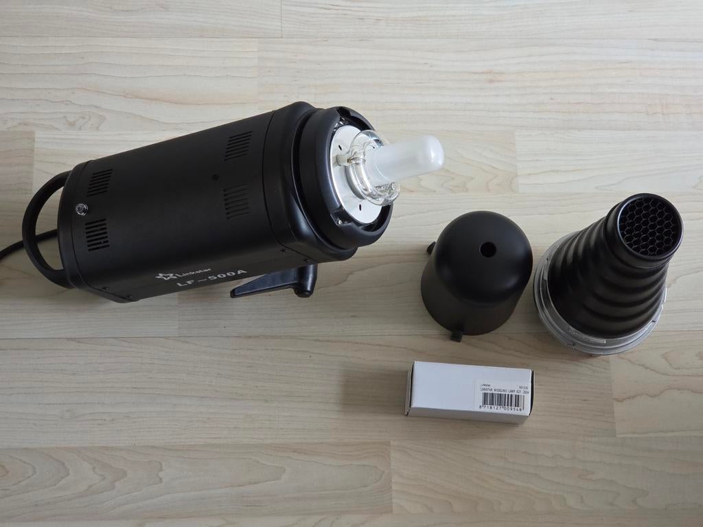 Linkstar LF- 500A studio flitser met snoot, Ophalen, Gebruikt, Overige typen