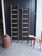 Oude houten ladder trap hout kruk metaal, Ophalen of Verzenden, Gebruikt