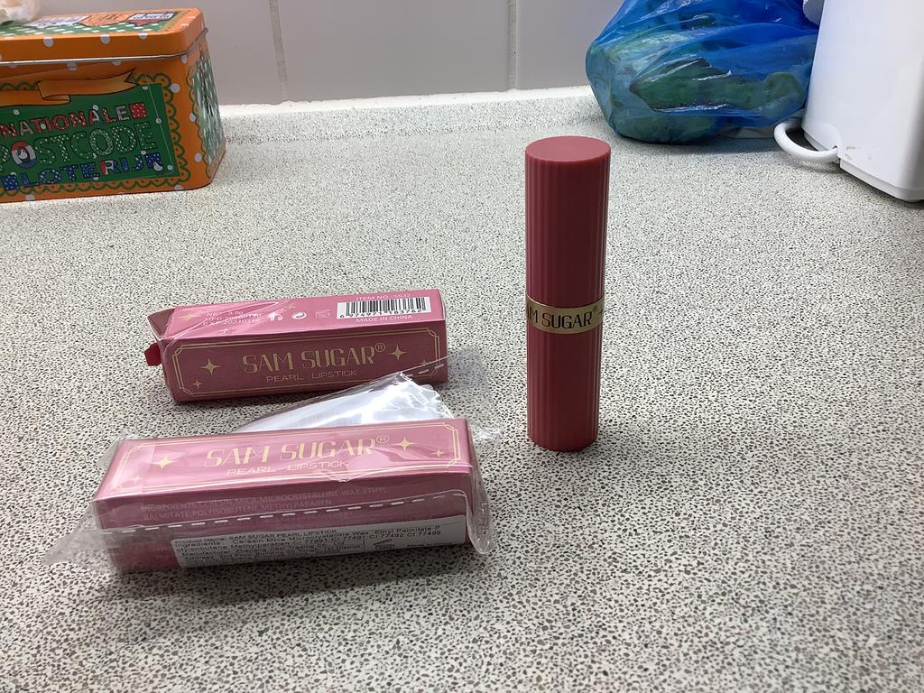 Lippenstift.     Nieuw.     Roze//koraal kleur, Verzenden, Nieuw, Make-up, Overige kleuren