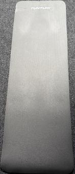 Zwarte fitness mat, Sport en Fitness, Fitnessmaterialen, Ophalen, Zo goed als nieuw, Benen, Fitnessmat