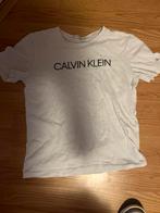 Calvin Klein wit T-shirt maat 12 jongens/meiden, Kinderen en Baby's, Kinderkleding | Overige, Ophalen of Verzenden, Zo goed als nieuw