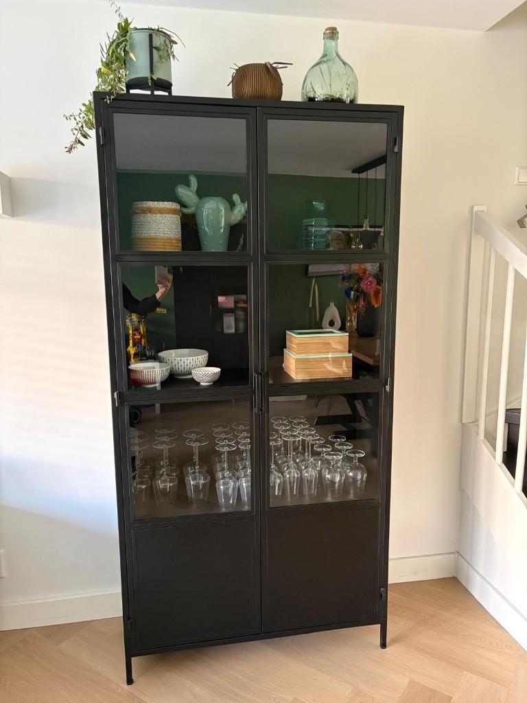 Luxe zwarte vitrinekast 100x200, Ophalen, Met plank(en), 100 tot 150 cm, Zo goed als nieuw
