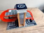 Tender Leaf Toys 'Bluebird' garage met lift, Ophalen of Verzenden, Gebruikt, Jongen of Meisje