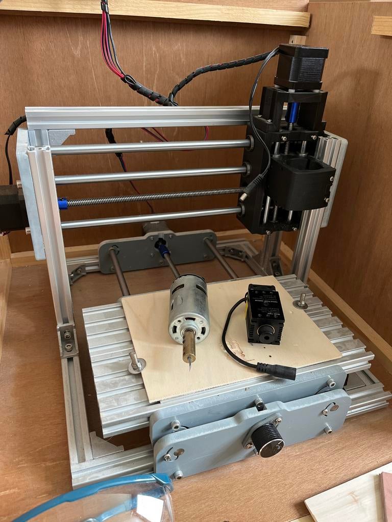 CNC 3018 Pro + 2,5W Lasergraveermachine in houten behuizing, Ophalen, Overige thema's, Meerkleurig, Hout