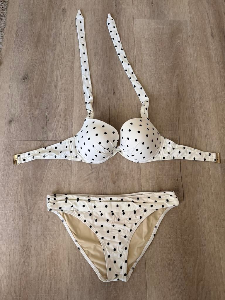 Mooie off white bikini van Cyell 38D en 40, Ophalen of Verzenden, Zo goed als nieuw, Wit, Bikini