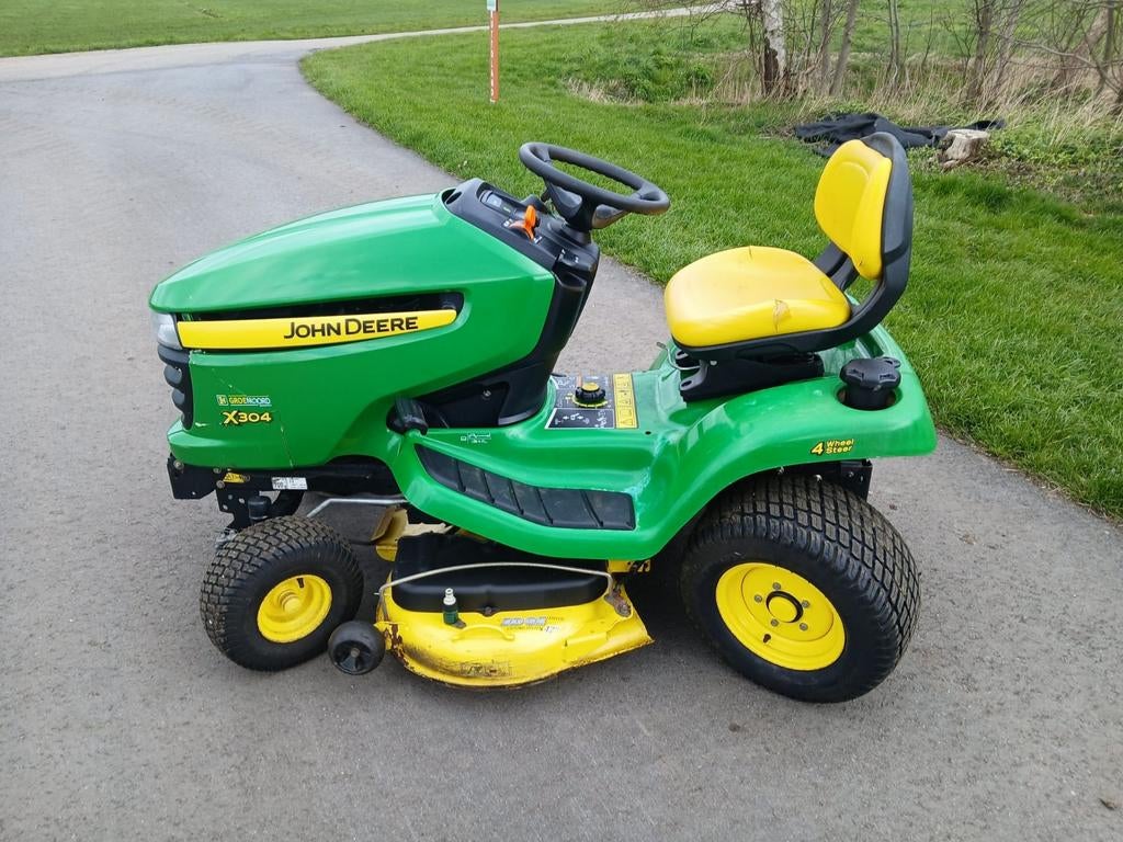 John Deere x304, Ophalen, Gebruikt, John deere, Mulchfunctie