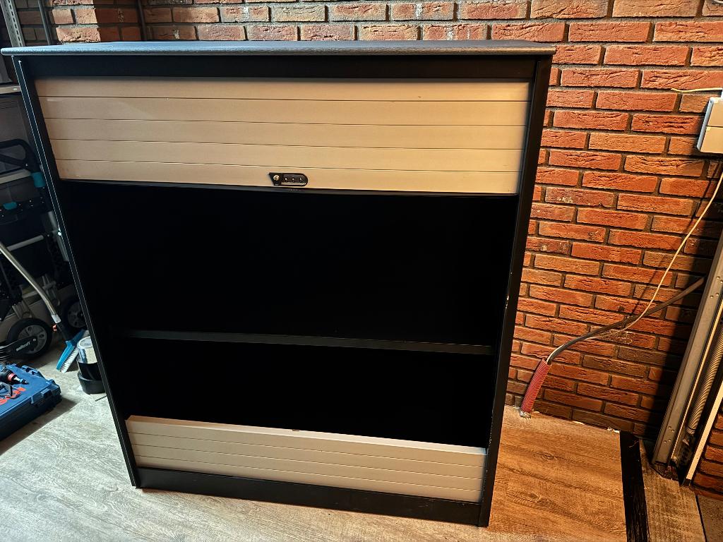 Bulo roldeurkast archiefkast opslag kast [nieuw €180], Huis en Inrichting, Kasten | Roldeurkasten en Archiefkasten, Ophalen, Gebruikt