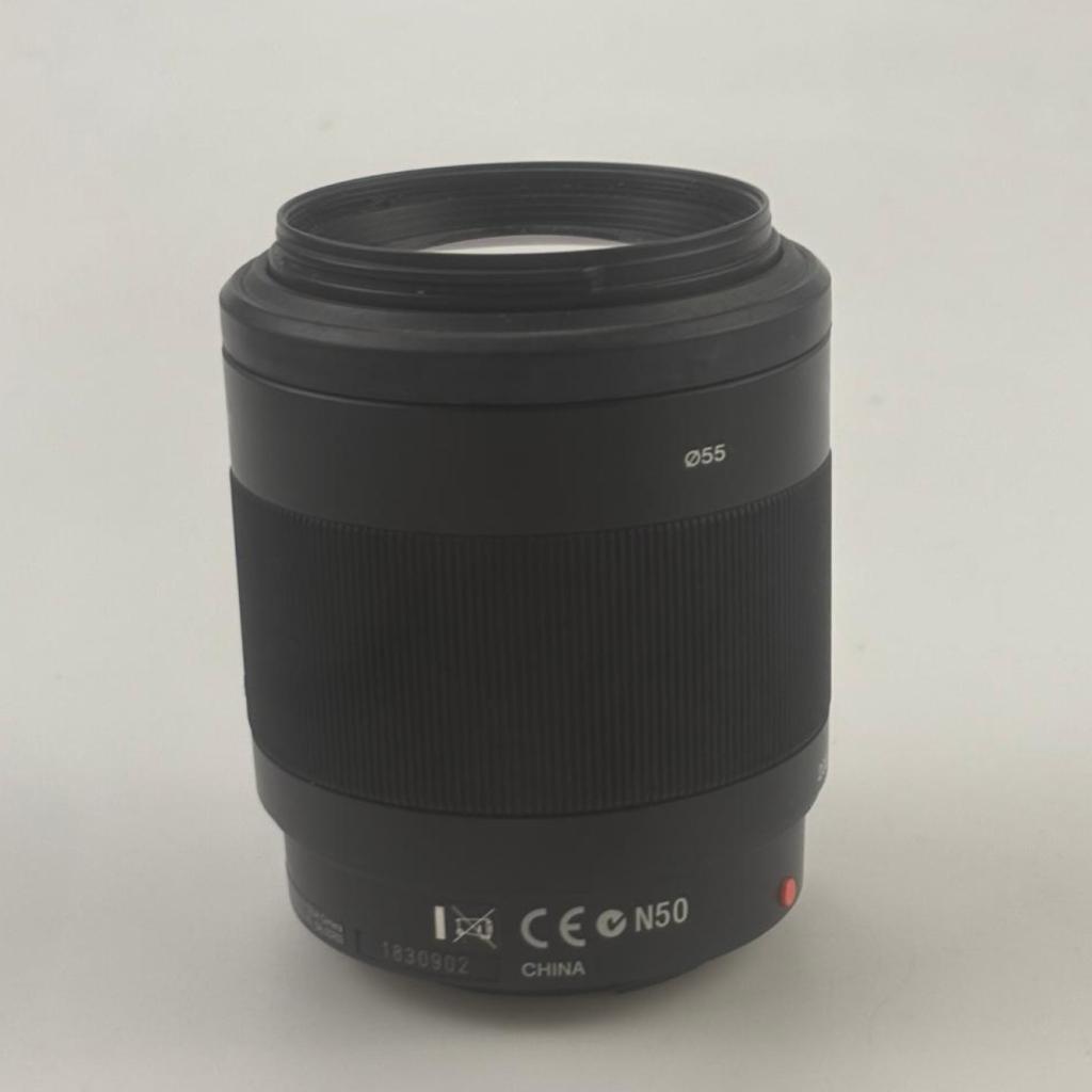 Sony DT 55-200mm f/4-5.6 Lens | Voor DSLR Camera, Sony, Zo goed als nieuw, Support@sony.com, 1-7-1 Konan, Minato-ku
Tokyo 108-0075
Japan