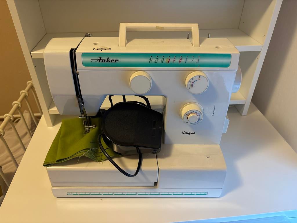 Anker Unique Naaimachine - Goede Staat, Hobby en Vrije tijd, Naaimachines en Toebehoren, Ophalen, Gebruikt, Naaimachine, Overige merken