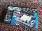 Unieke Nintendo Nes Video Game Organizer in doos, Spelcomputers en Games, Games | Nintendo NES, 2 spelers, Ophalen of Verzenden