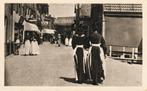 Volendam - Klederdracht, Verzenden, 1940 tot 1960, Gelopen, Noord-Holland