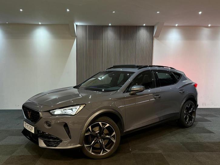 CUPRA Formentor 1.4 eHybrid VZ COPPER NARDO PANO CAM BUTTONS, Auto's, Cupra, Bedrijf, Formentor, ABS, Achteruitrijcamera, Adaptieve lichten