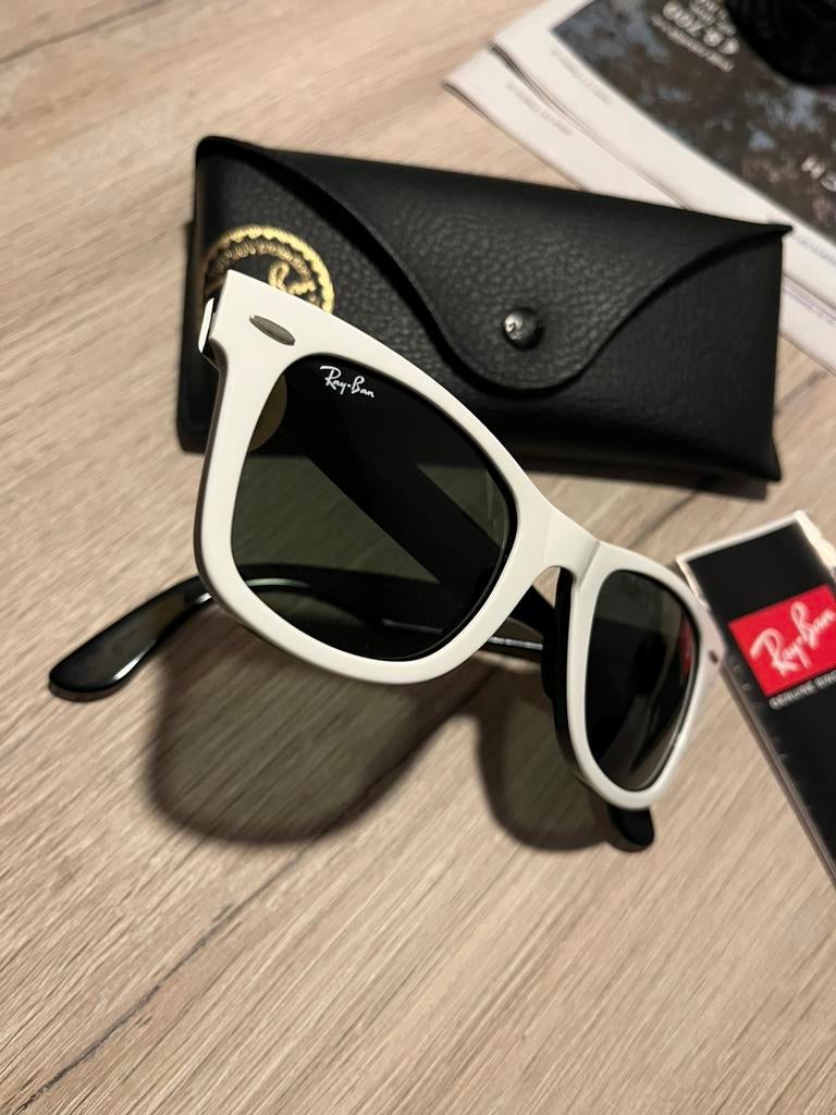 Rayban RB 2140 Wayfarer 956 origineel unisex witte zonnebril, Ophalen of Verzenden, Zo goed als nieuw, Wit, Ray-Ban