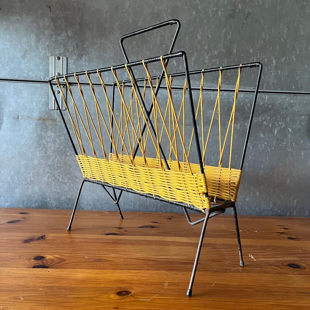 Vintage Frans design krantenrek jaren 50 60, Gebruikt, Jaren 50, Ophalen of Verzenden, Jaren 60