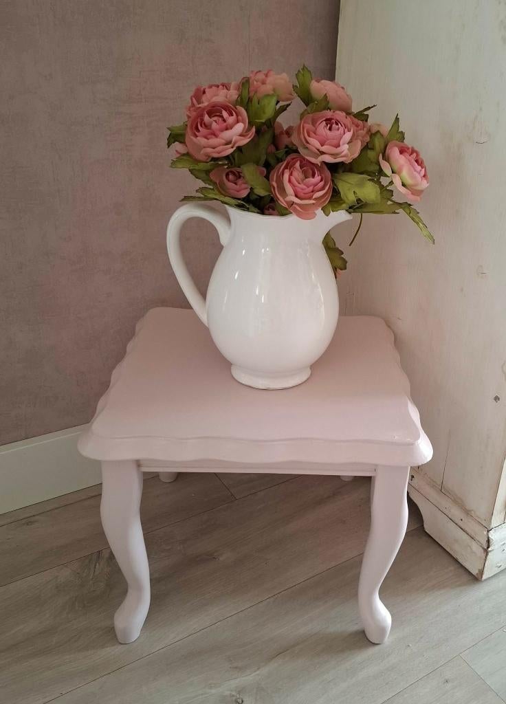 Brocante (Queen Anne-stijl) tafeltje, Antiek en Kunst, Curiosa en Brocante, Ophalen of Verzenden