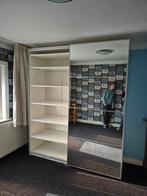 Grote kledingkast met spiegeldeur en planken, Overige materialen, 200 cm of meer, 150 tot 200 cm, Ophalen of Verzenden