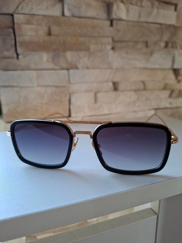 Dita Flight 008 zonnebril, Sieraden, Tassen en Uiterlijk, Zonnebrillen en Brillen | Dames, Verzenden, Zo goed als nieuw, Zwart