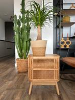 Licht hout rotan kastje met lade, Huis en Inrichting, Kasten | Ladekasten, Ophalen, Minder dan 50 cm, 1 of 2 laden, Zo goed als nieuw