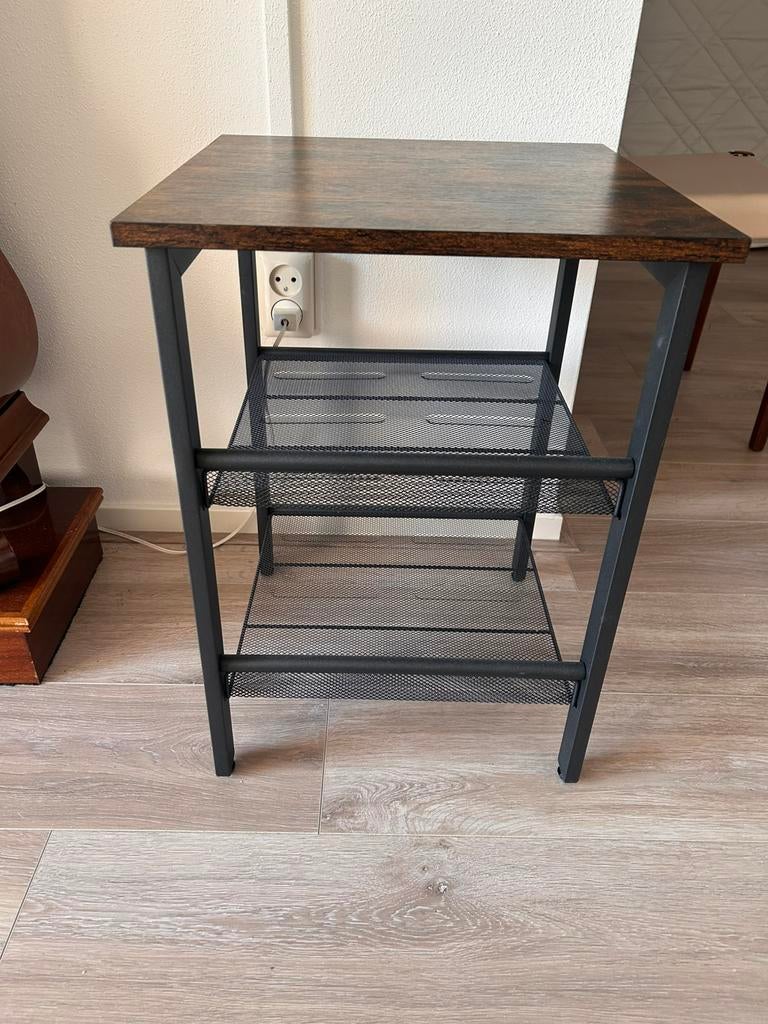 Bijzettafel, Huis en Inrichting, Tafels | Sidetables, 50 tot 100 cm, Zo goed als nieuw, 25 tot 50 cm, Ophalen