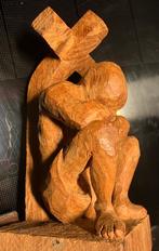 Houten beeld : Gesigneerd PdK - Een Verdrietige Man, Ophalen