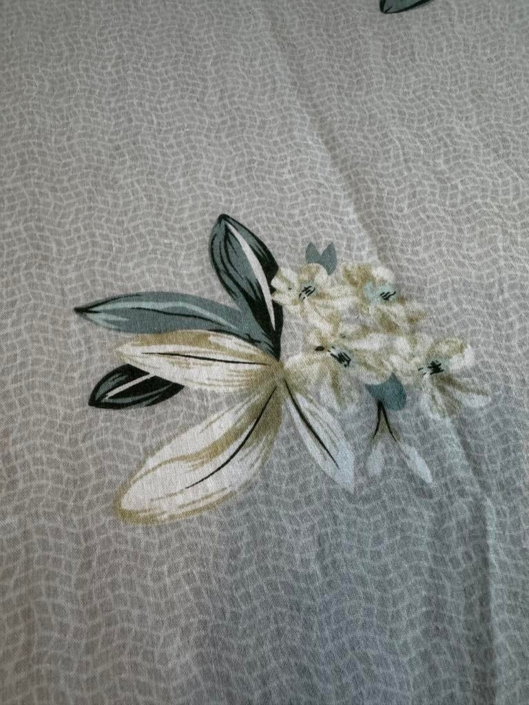 Laken met bloemenpatroon, Ophalen of Verzenden