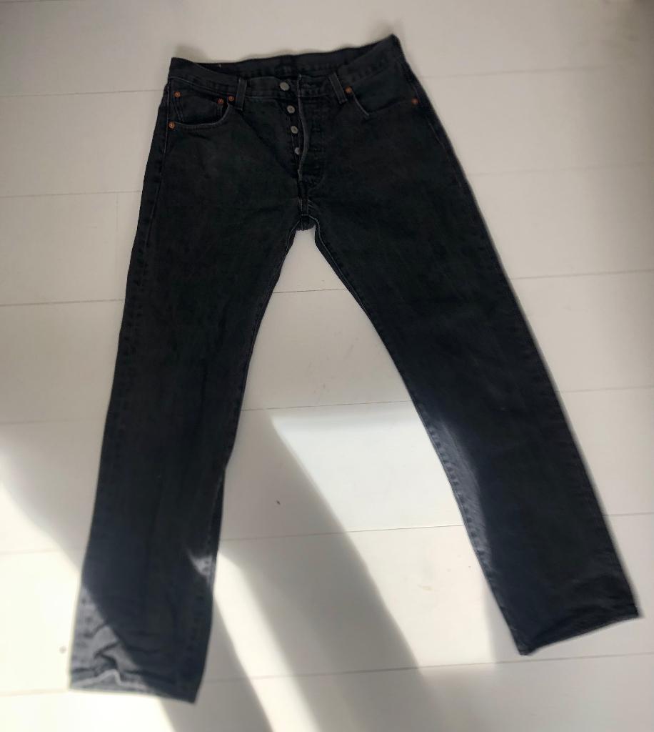 Jeans Levi’s 501, zwart, maat 31/32, Kleding | Heren, Spijkerbroeken en Jeans, Zwart, Overige jeansmaten, Ophalen of Verzenden