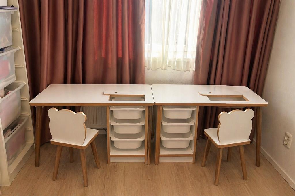 2x Kinderbureau met stoel en opbergbakken– set of los, Huizen en Kamers
