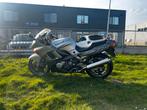 Kawasaki zzr600 2004 zilver, Bedrijf