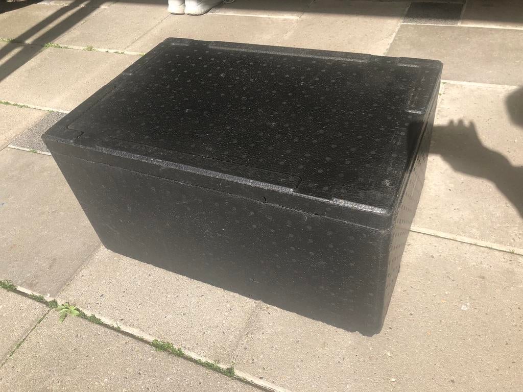 24 stuks koelboxen met deksel - Gebruikt, Ophalen, Gebruikt