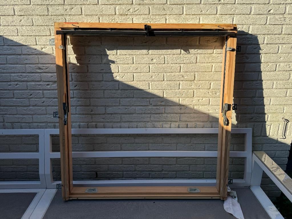 Fakro tuimeldakraam FTP-V/PK U3 114/118 met Politiekeurmerk, Ophalen, Gebruikt, 80 tot 120 cm, 80 tot 120 cm