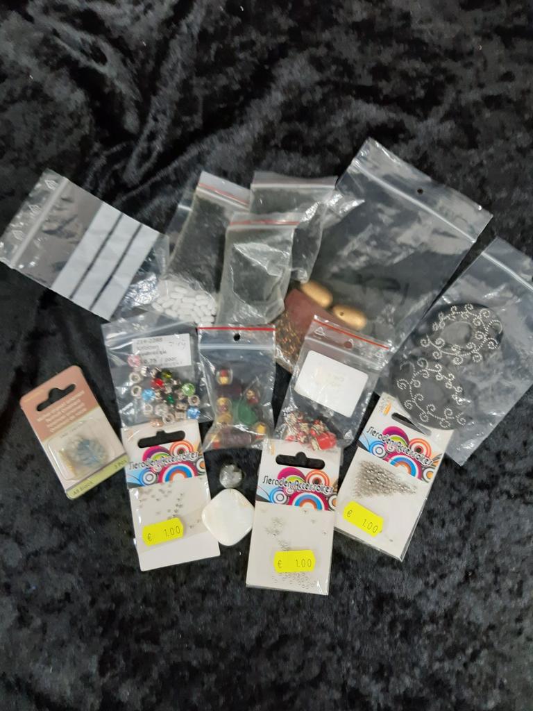 Kralen knutsel assortiment, Kraal, Haven 49, Geasluis@planet.nl, Nieuw