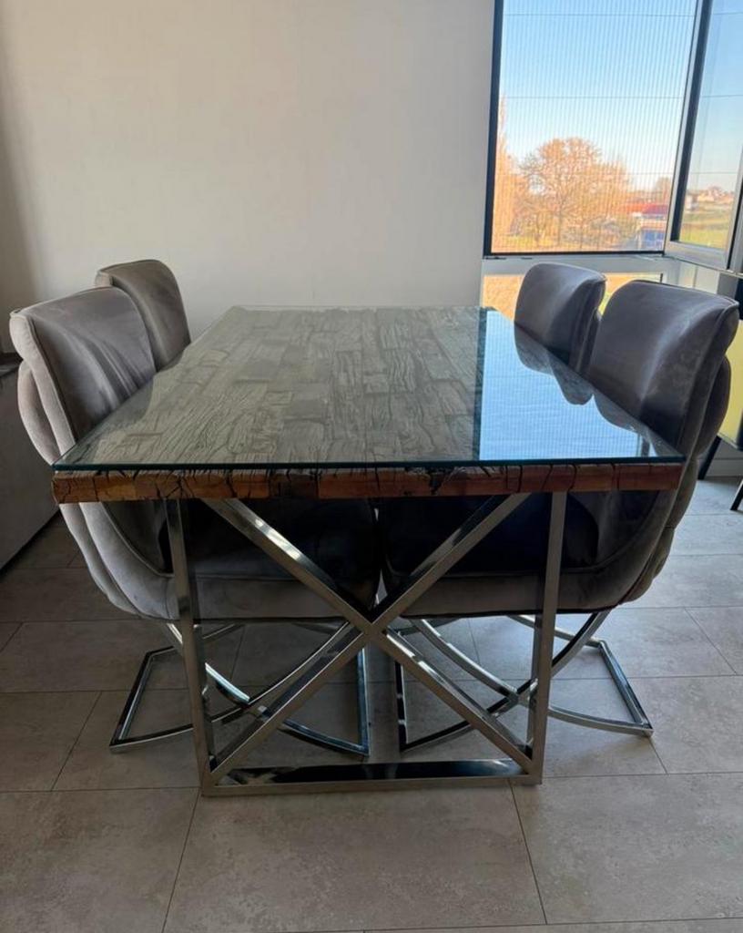Eettafel glazen blad en houten onderblad met stoelen, Ophalen, 200 cm of meer, 50 tot 100 cm, Zo goed als nieuw