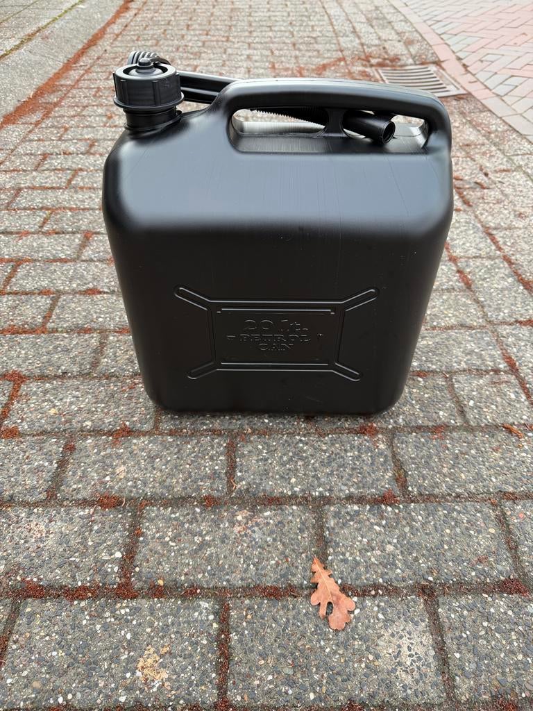 Nieuw ongebruikt jerrycan - 20 liter, Ophalen, Nieuw, Universele onderdelen