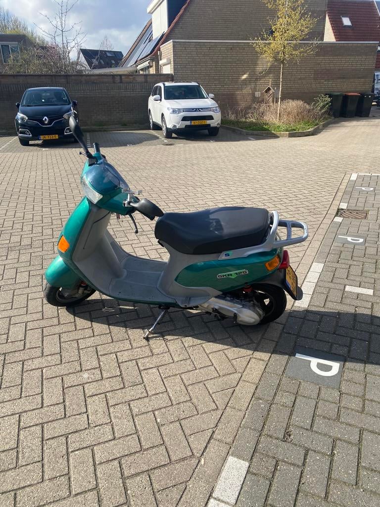 Verse skipper 172cc alles nieuw, Particulier, Scooter