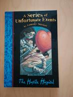 Lemony Snicket - The Hostile Hospital - deel 8, Ophalen of Verzenden, Zo goed als nieuw