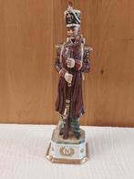 Porseleinen beeld – Napoleontische soldaat (Capodimonte), Ophalen of Verzenden