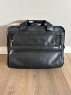 Zwarte nappa leren laptoptas Tumi (uitbreidbaar), Computers en Software, Laptoptassen, Ophalen of Verzenden, 15 inch, Zo goed als nieuw