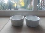 2 soufflé bakjes, Huis en Inrichting, Keuken | Servies, Ophalen of Verzenden, Zo goed als nieuw, Overige stijlen, Kom(men)