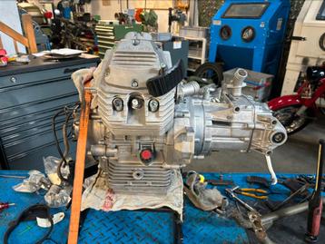 ALLES VOOR DE MOTO GUZZI V50 NATO beschikbaar voor biedingen