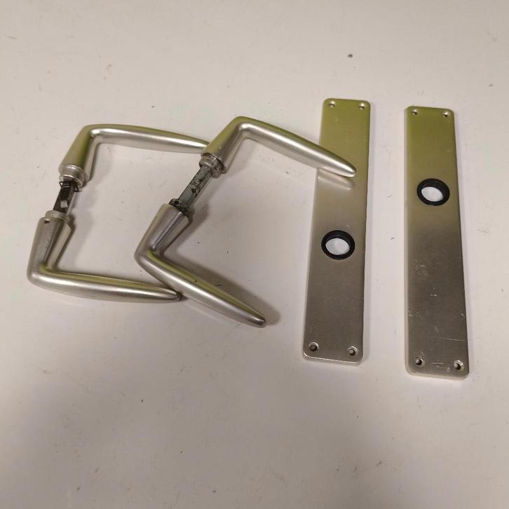 Deurklinken, Doe-het-zelf en Verbouw, Hang- en Sluitwerk, Gebruikt, Klink of Kruk, Chroom, Ophalen