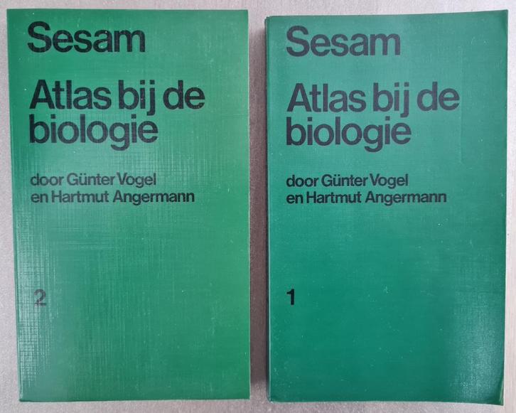 Sesam Atlas bij de biologie 1 en 2, Boeken, Wetenschap, Gelezen, Natuurwetenschap, Ophalen of Verzenden